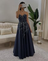 6171-فستان كحلي أنيق بتطريز فاخر