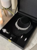 طقم اكسسوار مع ساعة A1075