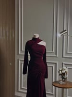 6685- فستان سهرة طويل