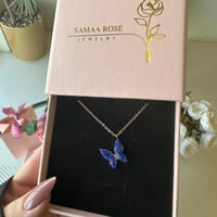 سلسال الفراشة الزرقاء (روز)