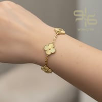 سوارة فان كليف ماستر مطلية بالذهب عيار 18 - مستوحا...