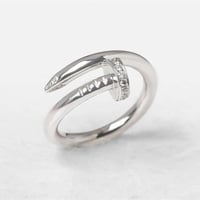 خاتم كارتير مسمار فضي - مستوحى