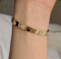 بكج 3 اساور مع خاتم