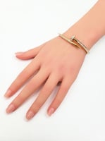 بكج فاخر مكون من 7 قطع مستوحى من تصاميم عالمية