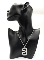 طقم فالنتينو سلسال وحلق حجم كبير ذهبي وفضي - مستوح...