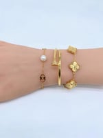 بكج 3 اساور مع خاتم هديه من اختيارك