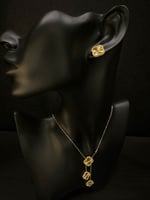 طقم فان كليف -ذهبي - مستوحى