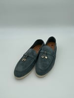 لورو بيانا - رصاصي