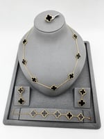 طقم فان كليف 4 قطع عدة الوان - مستوحى