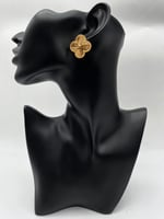 حلق فان كليف حجم كبير - عدة الوان - مستوحى