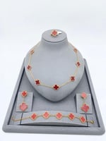 طقم فان كليف 4 قطع عدة الوان - مستوحى