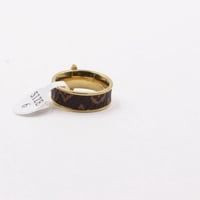 خاتم لويس فيتون - مستوحى