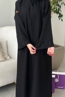 عباية شك أسود