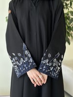 عباية نص كلوش بأكمام كحلي