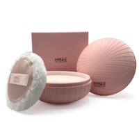 بودرة معطرة للجسم بزهرة الياسمين من ميك اوفر22