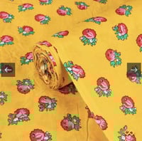 قماش شالكي بوليستر ناعم عرض متر لون اصفر