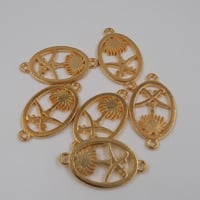 تعاليق اكسسوار عدد 6 حبات