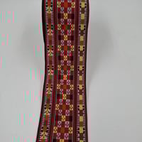 كلف سدو بتدرجات اللون الاحمر البدوي