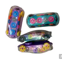 لعبة السيارة المضيئة المتحركة