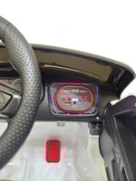 سيارة اطفال كهربائية ركوب شكل لاندكروزر بوليسي