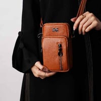 شنطة صغيره كروس جلد طبيعي