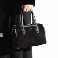 شنطة بهيرة جلد طبيعي حجم وسط