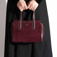 شنطة بهيرة جلد طبيعي حجم وسط