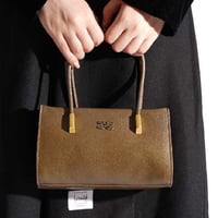 شنطة بهيرة جلد طبيعي حجم وسط