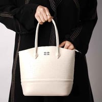 شنطة بهيرة وسط