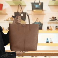 شنطة كبيرة نسائية فخمة