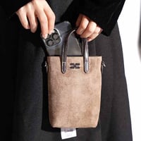 شنطة جوال جلد طبيعي