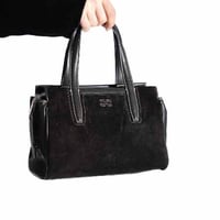 شنطة بهيرة جلد طبيعي حجم وسط