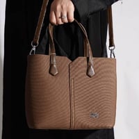 شنطة بهيرة حجم وسط