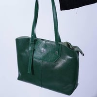 شنطة جلد طبيعي حجم كبير