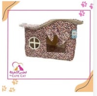 بيت قطط من القماش على شكل كوخ