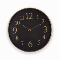 ساعة حائط كلاسيك برواز ذهبي