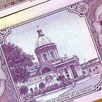 الباراغواي فئة 1000 غواراني أنسر