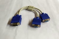 كيبل مقسم من كمبيوتر الى شاشتين