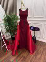 فستان سهرة ميكادو طويل عنابي وأحمر من كيوتشي