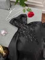 فستان سهرة ميكادو تطريز يدوي – فستان فخم بدون أكتا...