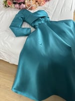 فستان سهرة تركوازي ميكادو كلاسيكي