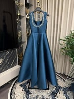 فستان بترولي ستان مع تطريز كريستال راقي