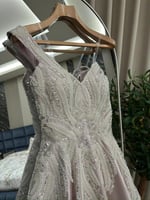 فستان ميكادو سهرة فخم بتطريز ولؤلؤ يدوي