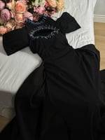 فستان كريب استرتش ليكرا مطرز من كيوتشي CUTECCI