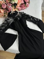 فستان سهرة أسود كريب استرتش من كيوتشي | فساتين سهر...