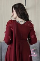 فستان عودي أحمر خمري بأكمام راقية من كيوتشي - CUTE...