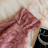 فستان سهرة مشجر ألوان ملكي