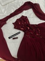 فستان عنابي غامق شيفون قطعتين تطريز راقي