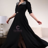 فستان سهرة أسود مشجر بفصوص كرستال فاخرة – لمسة عصر...