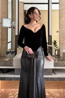 فستان سهرة أسود مخمل بلمعة فضية فاخرة